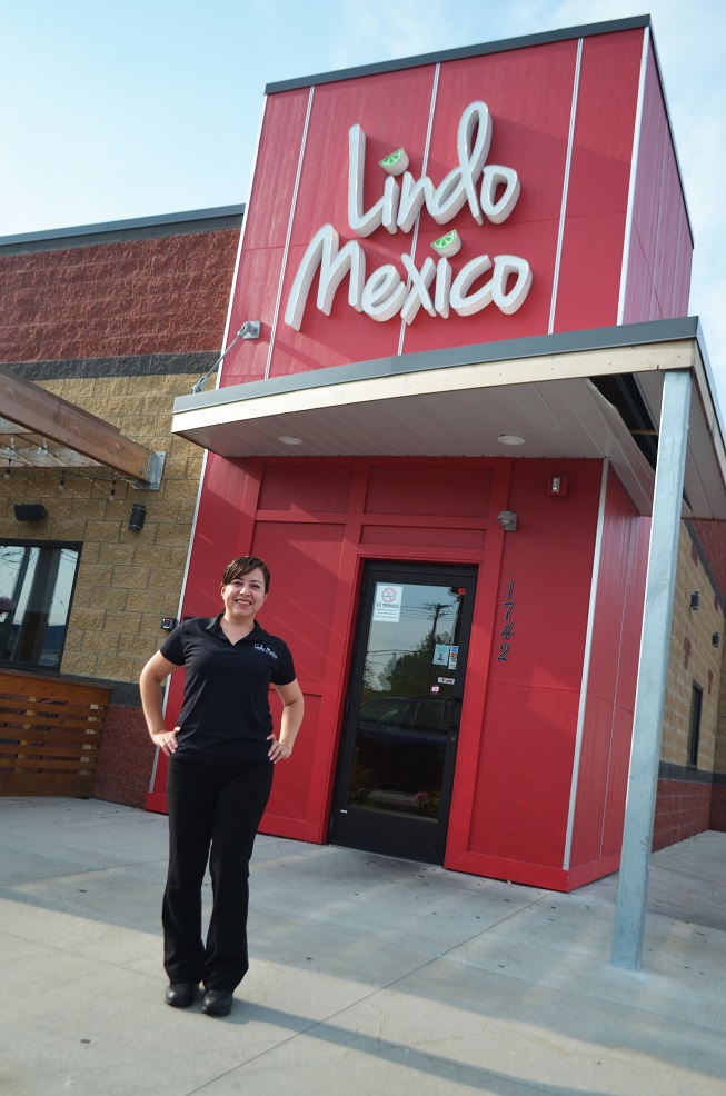 Gricelda Mata Lindo Mexico Restaurante Grand Rapids Michigan